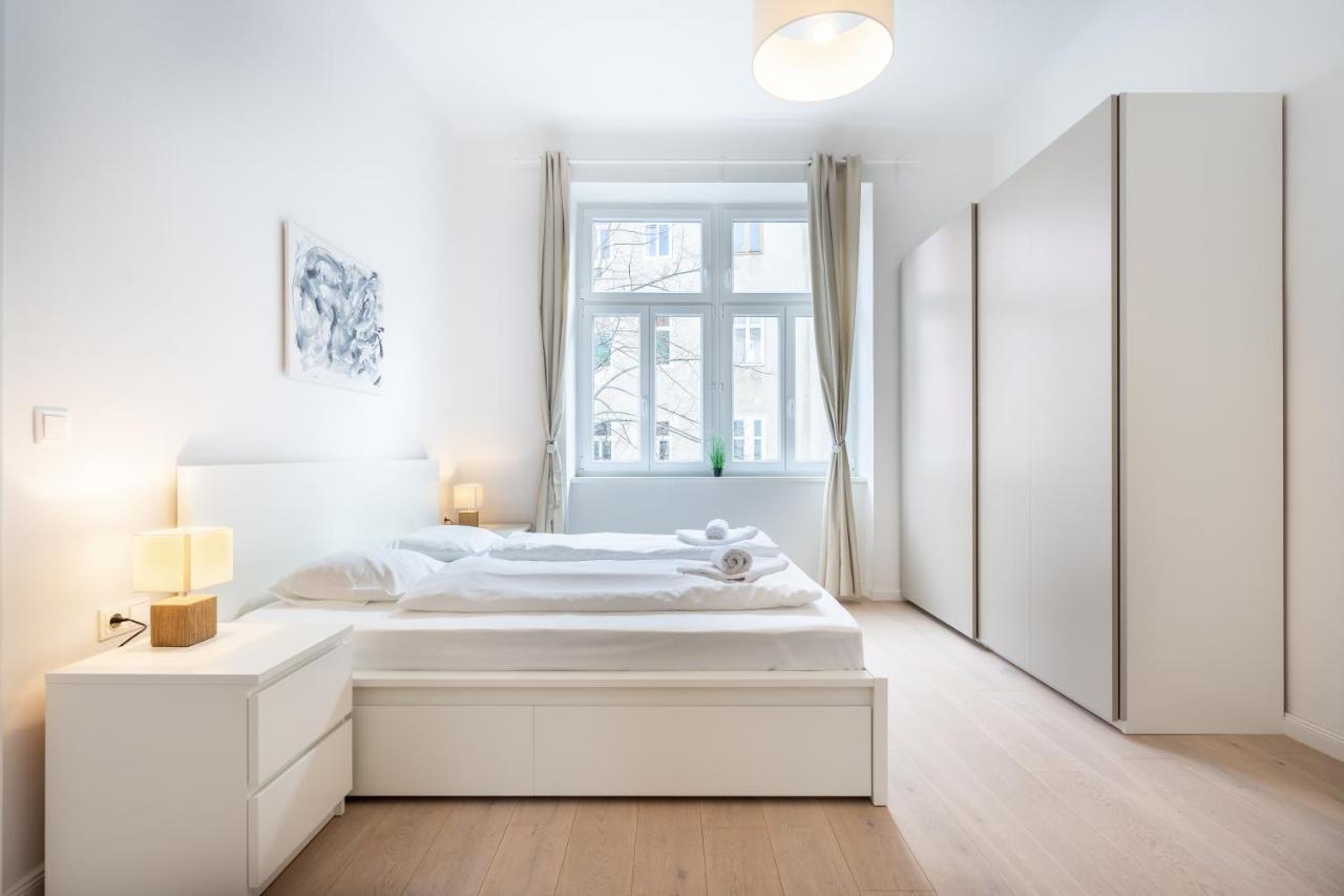 Modernes Apartment Im Charmanten Cottage Viertel Wenen Buitenkant foto